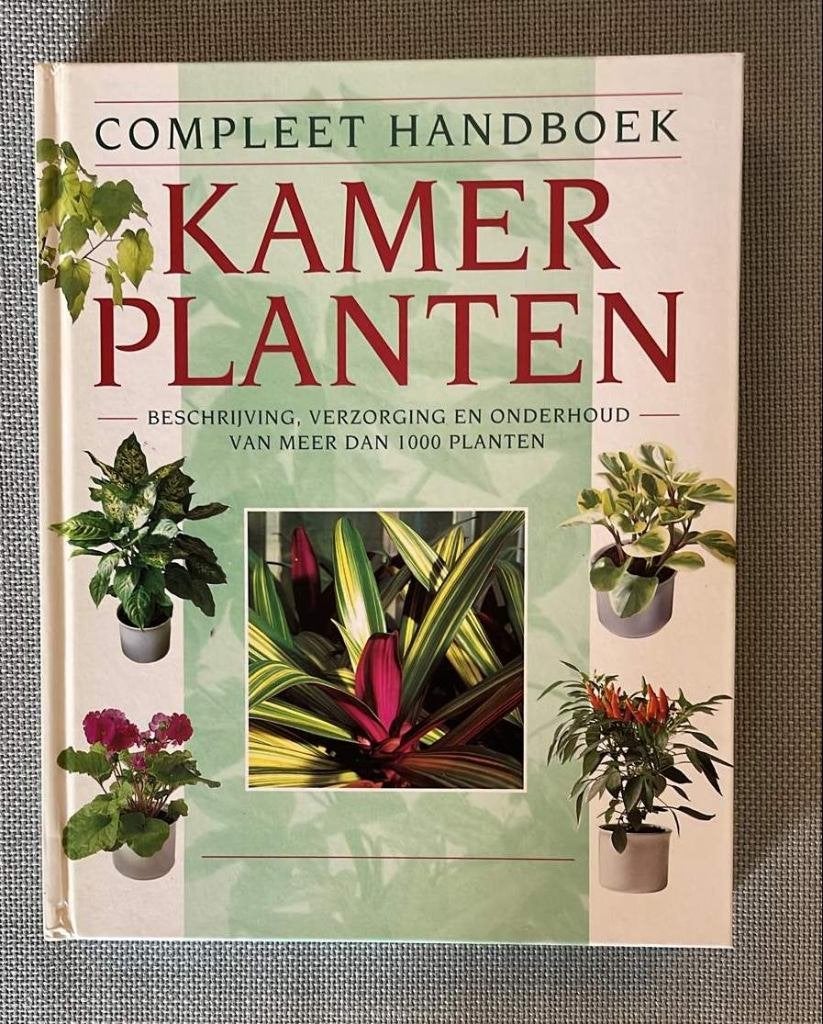 Boek: Compleet handboek kamerplanten, Boeken, Ophalen of Verzenden, Gelezen, Kamerplanten