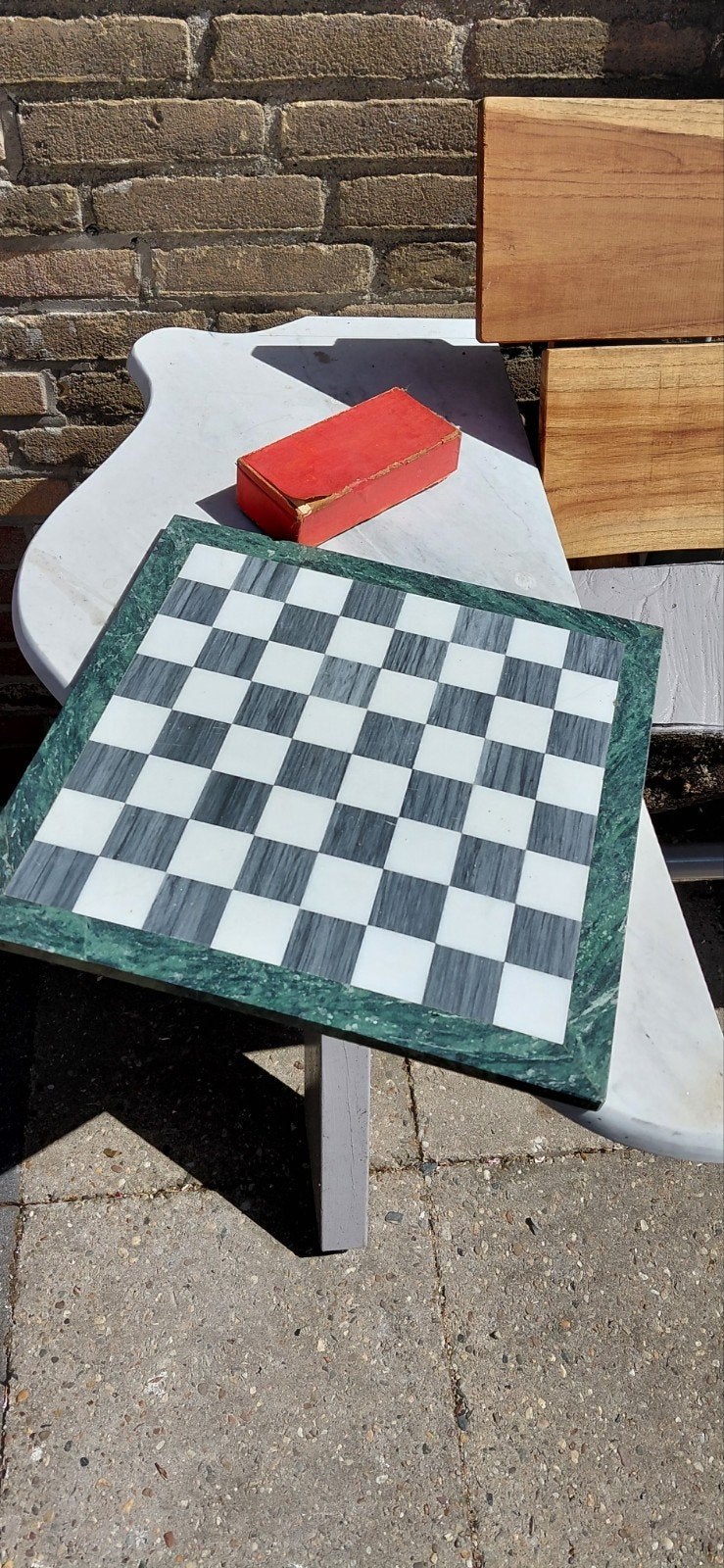 prachtige damspel / schaken 


is een aanwinst voor elke bor, Antiek en Kunst, Ophalen of Verzenden