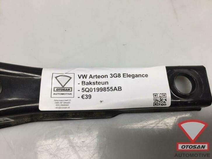 vw arteon 3g8 2018 baksteun 5q0199855ab, Auto-onderdelen, Transmissie en Toebehoren, Gebruikt, Volkswagen, Volkswagen AG, Berliner Ring 2
38440  Wolfsburg, DE
