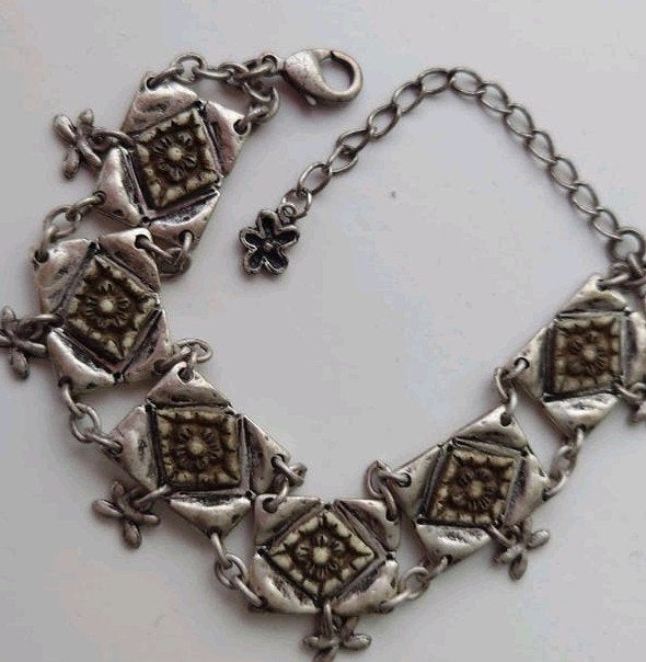 Trachten armband leuk bij Oktoberfeest, Ophalen of Verzenden, Gebruikt, Bruin