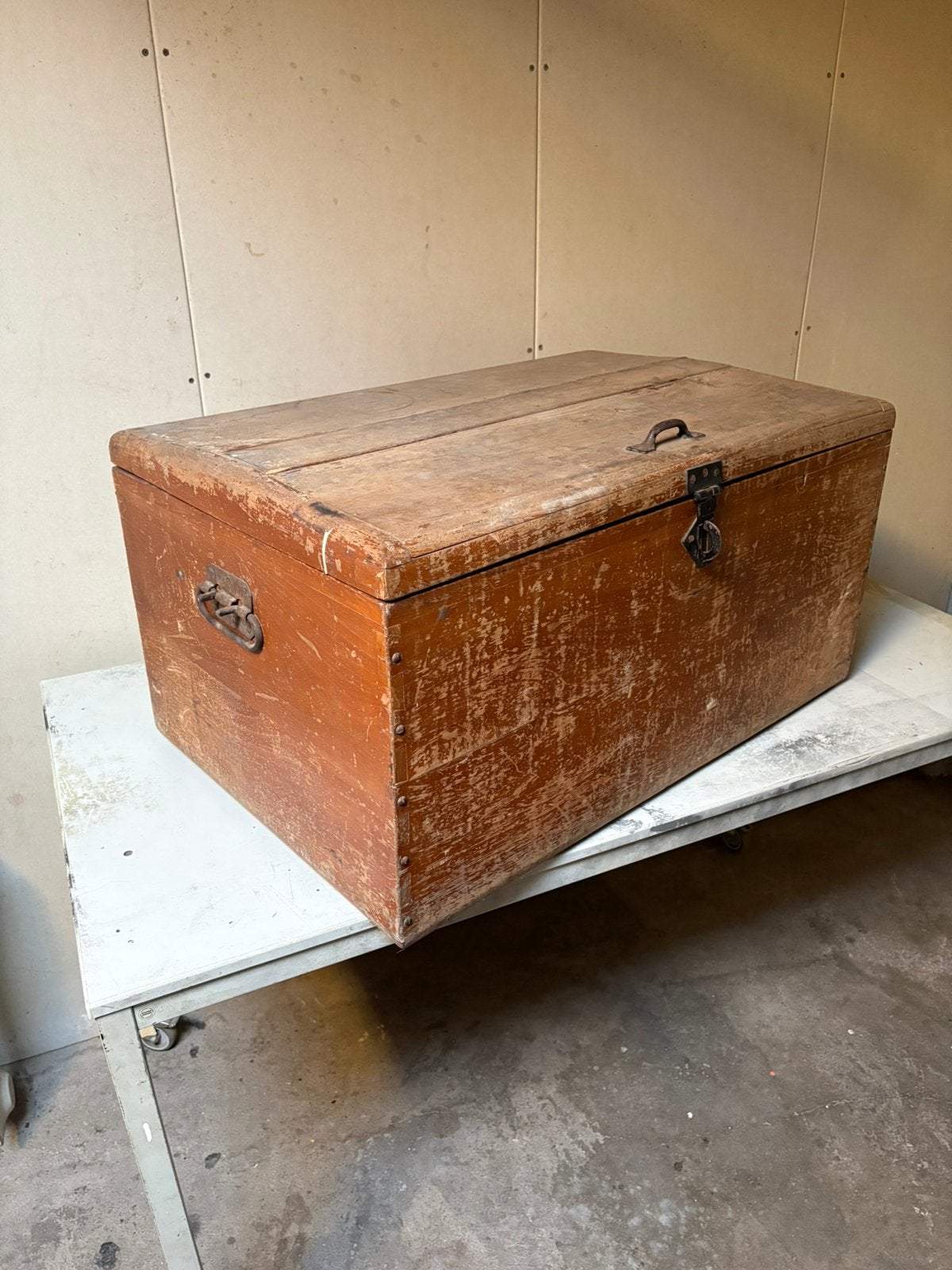 Houten kist oud, Ophalen