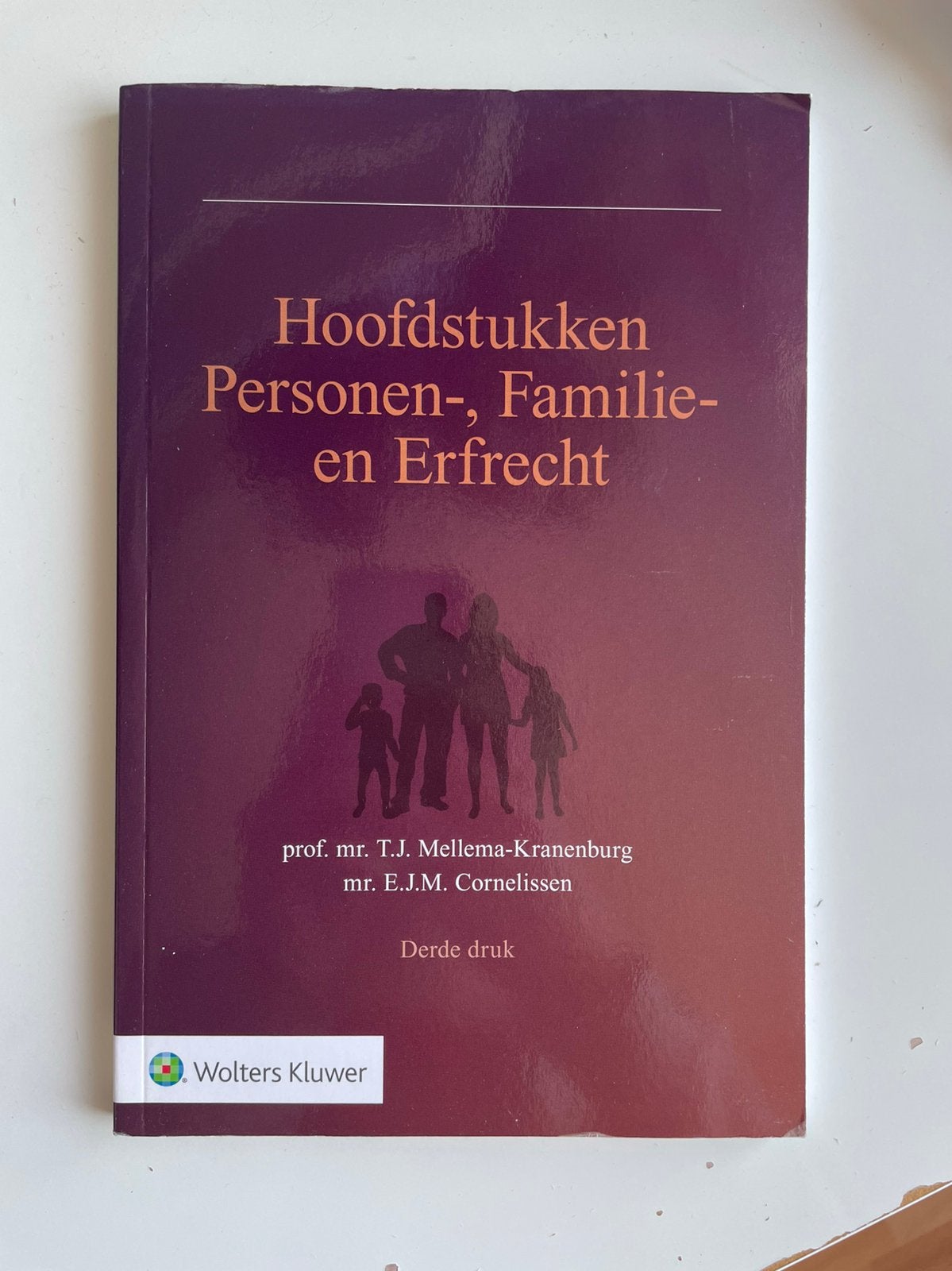 Hoofdstukken Personen-, Familie-, en Erfrecht - Cornelissen, Ophalen of Verzenden, Alpha, Zo goed als nieuw, Niet van toepassing