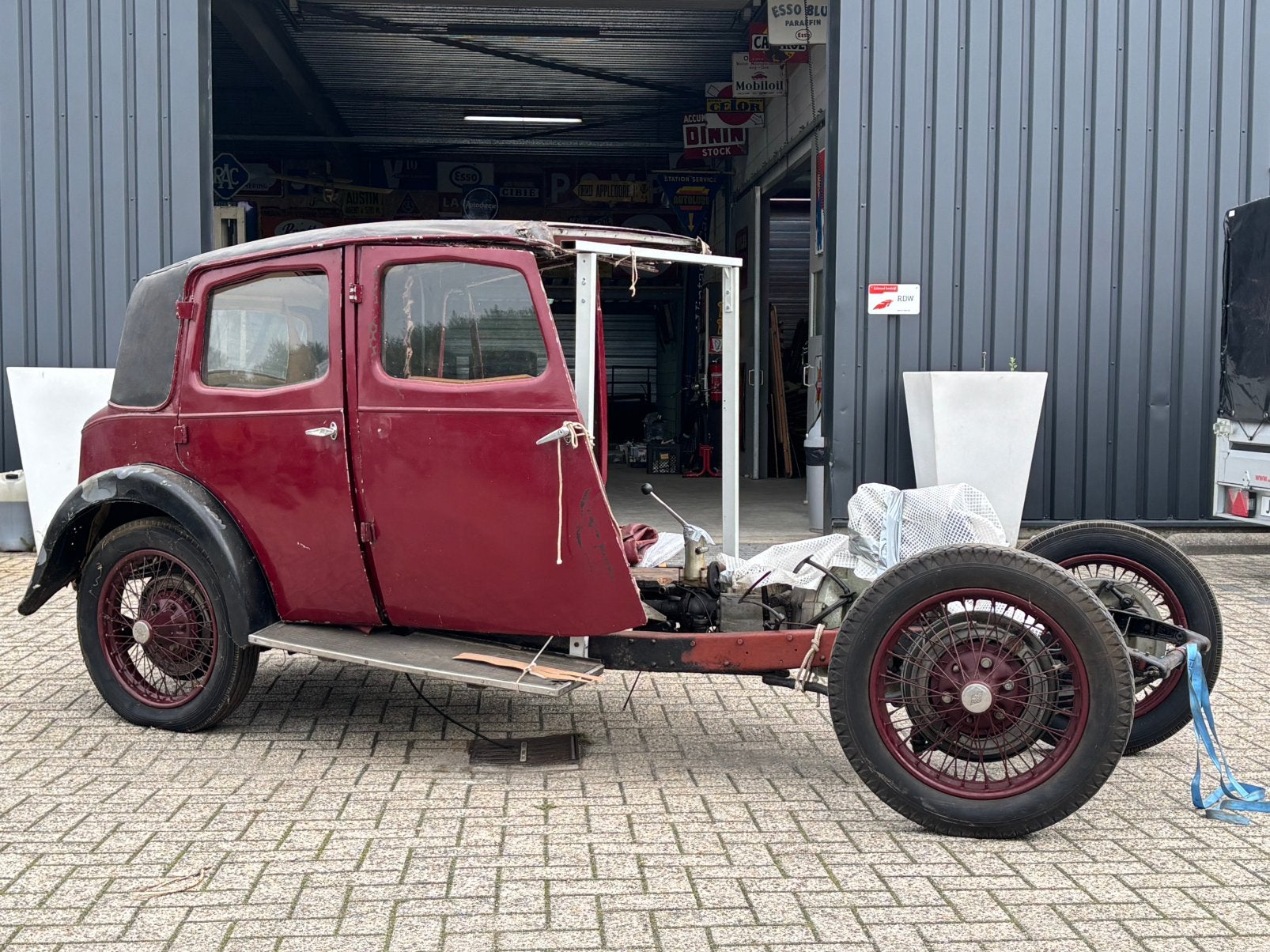 Riley Nine Monaco 1933 Project /Oldtimer/Klassieker/Barnfind, Achterwielaandrijving, 1087 cc, Leder, Handgeschakeld
