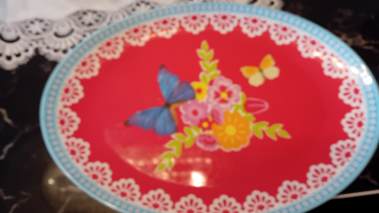Ovale schaal met vlinders en bloemen, Huis en Inrichting, Ophalen, Kunststof, Modern, Schaal of Schalen
