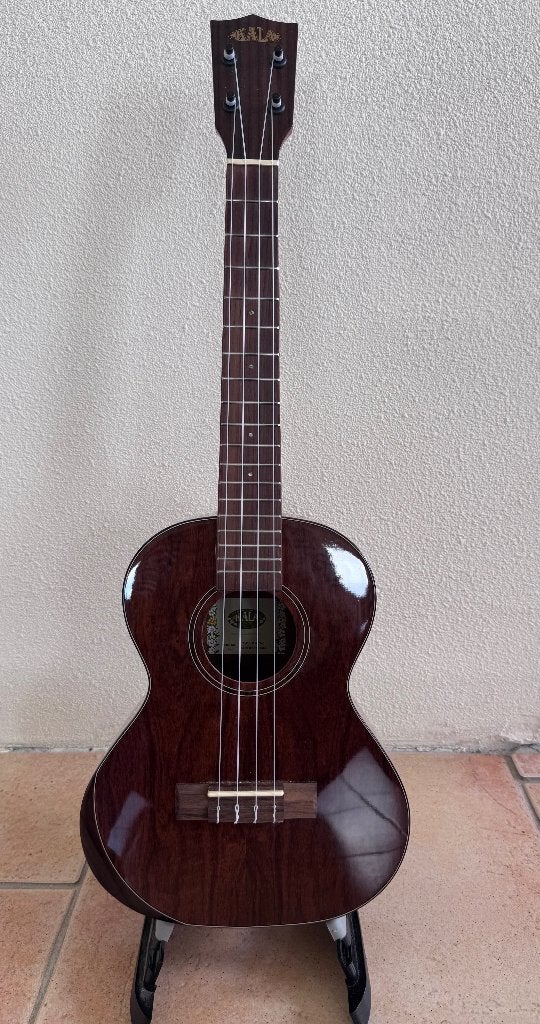 Kala KA PX MACA T tenor ukelele met Gigbag, Muziek en Instrumenten, Ophalen of Verzenden, Zo goed als nieuw, Overige typen