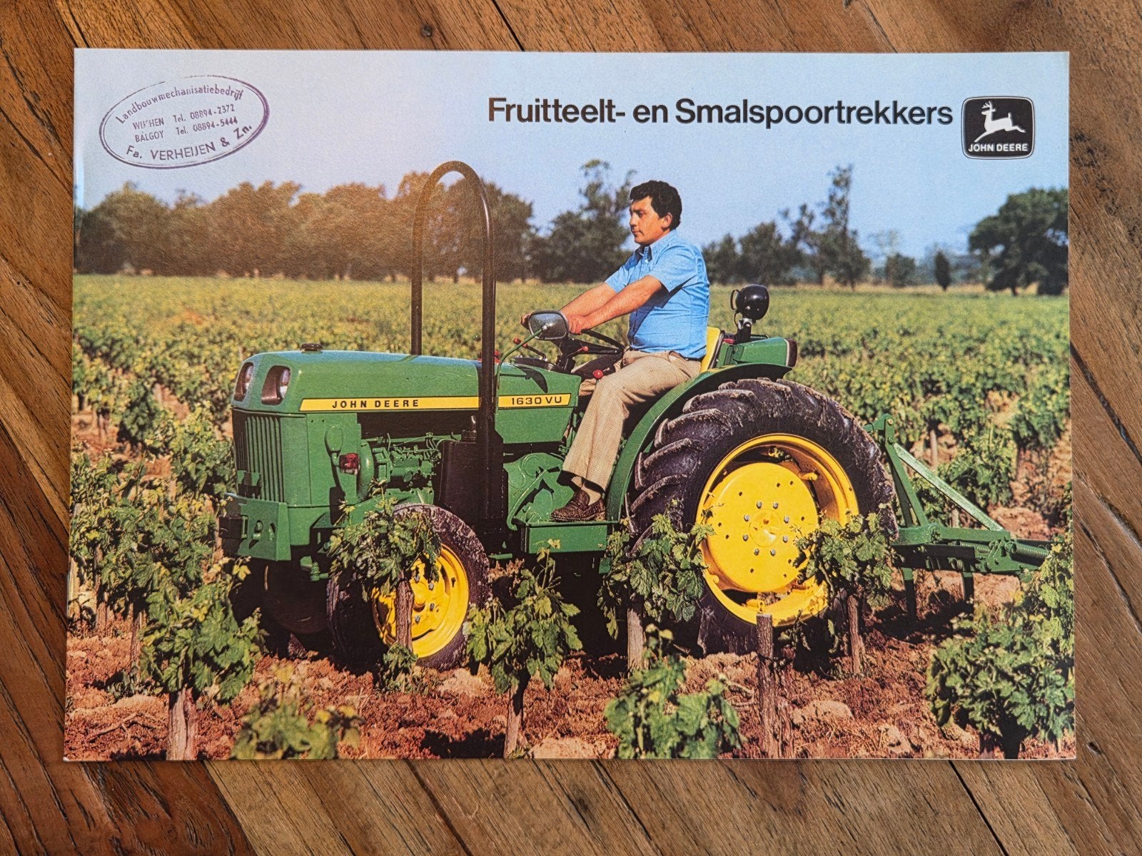 tractor folder John Deere Fruitteelt- en smalspoortrekkers, Ophalen of Verzenden
