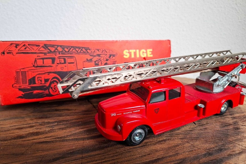 Tekno 445 Ladderwagen, Hobby en Vrije tijd, Modelauto's | 1:50, Ophalen of Verzenden, Zo goed als nieuw, Bus of Vrachtwagen, Tekno