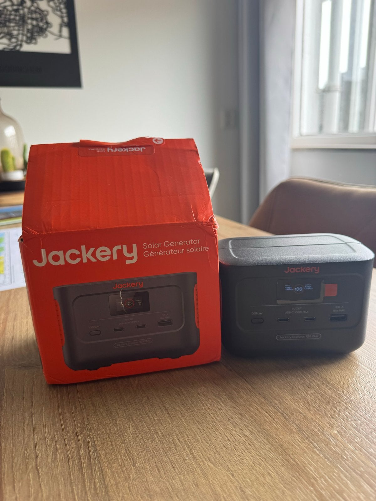 Jackery Explorer 100 Plus powerbank, Telecommunicatie, Powerbanks, Ophalen, Nieuw