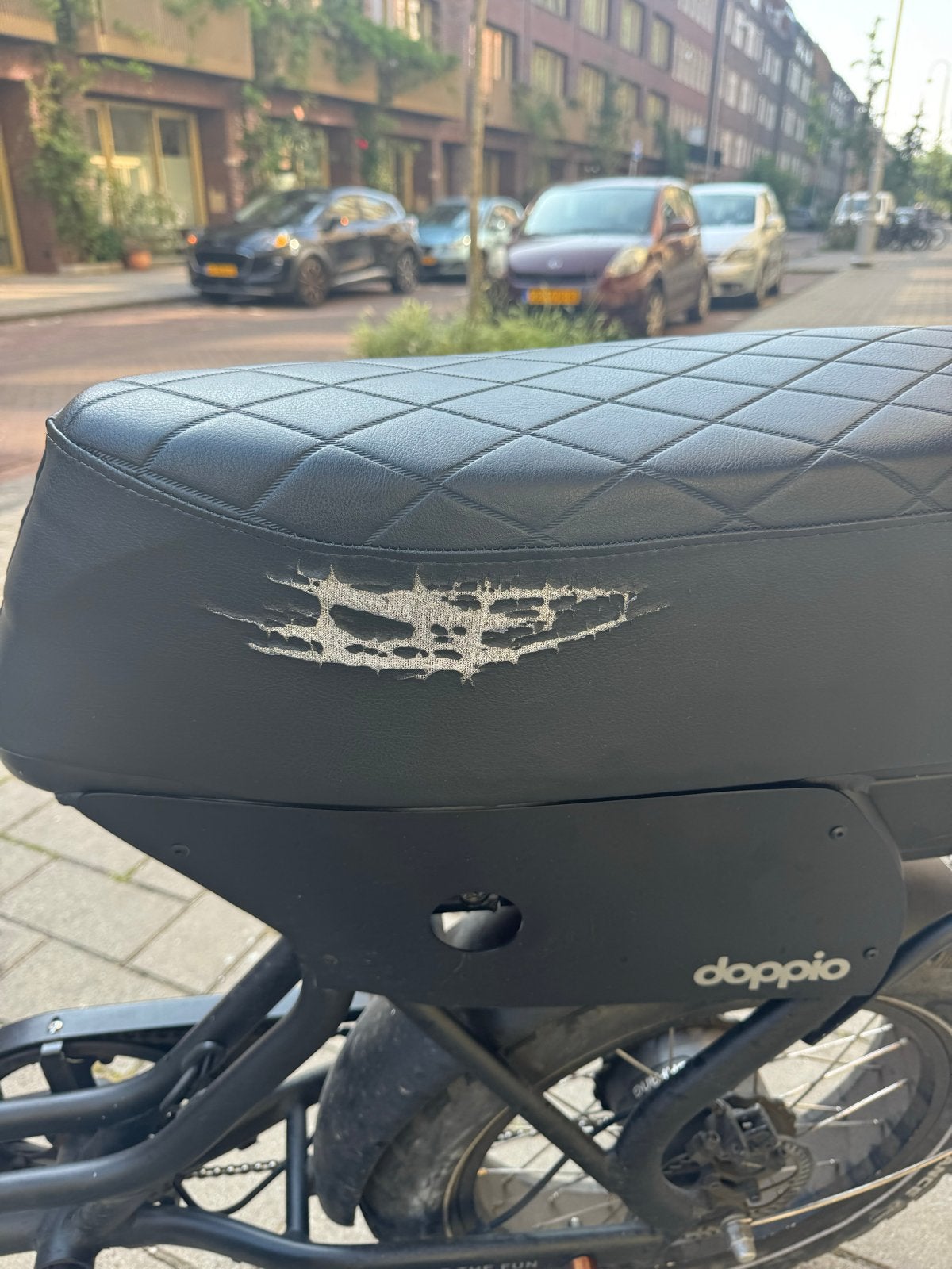 Doppio elektrische fiets met beschadigd zadel, Overige merken, Gebruikt, Ophalen of Verzenden, 51 tot 55 cm