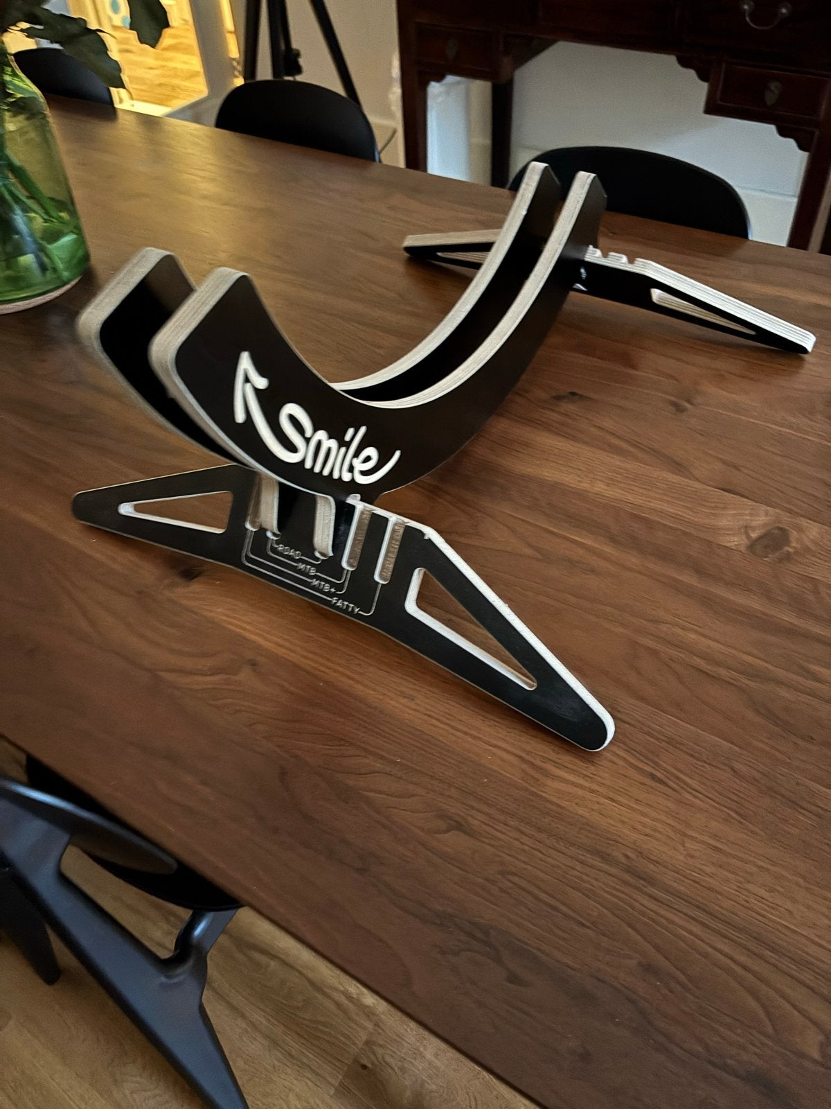 Smile Houten Fietsstandaard - MTB, Racefiets, Ophalen, Gebruikt