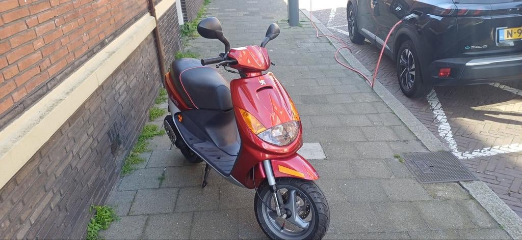 Peugeot Vivacity 50cc 2-takt - 2005 - Zo goed als nieuw!, Fietsen en Brommers, Scooters | Peugeot, Ophalen, Zo goed als nieuw