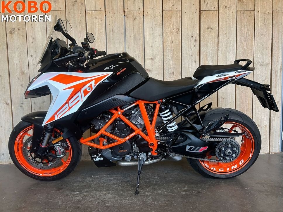 KTM 1290 SUPERDUKE GT (bj 2021), 2 cilinders, KTM, Bedrijf, Onbekend