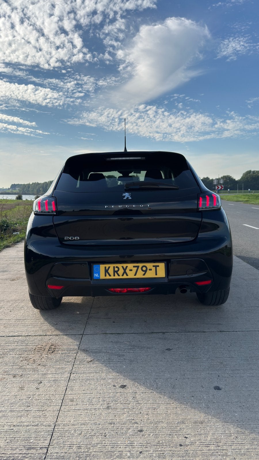 Foto 5 van Peugeot 208 Allure Pack EAT8|Riem Nieuw|Volledig Onderhouden