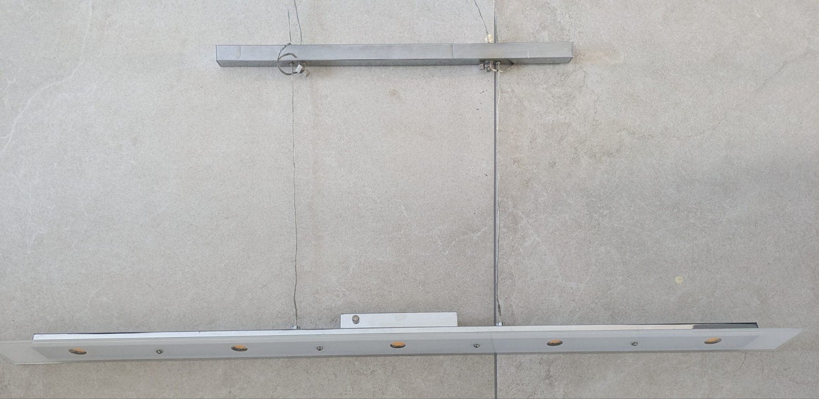 Hanglamp eettafel chroom kleurig metaal en glas
Led 5 keer 5, Huis en Inrichting, Ophalen of Verzenden, Glas