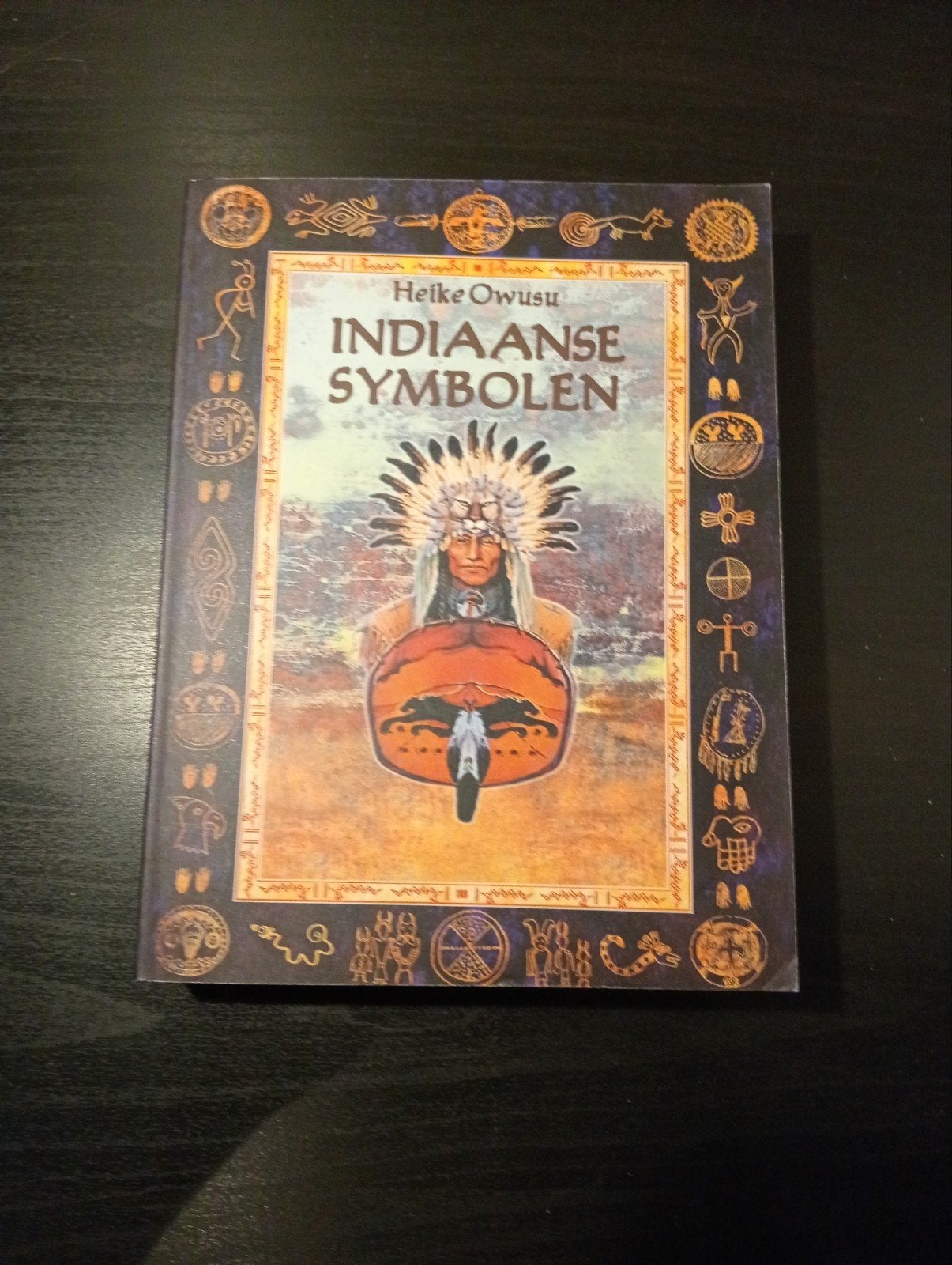 Heike Owusu – Indiase Symbolen + Inka Maya Azteken, 2 boeken, Boeken, Ophalen of Verzenden, Gelezen, Overige onderwerpen, Heike Owusu