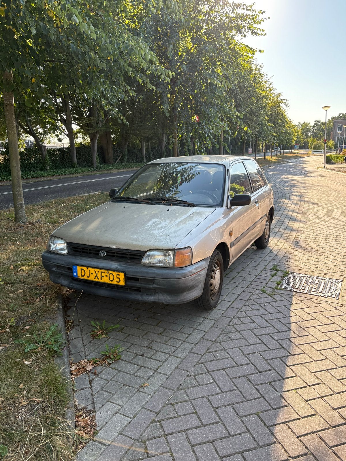 Toyota Starlet 1.3 XLI U9 1992 Beige, 74 pk, 4 cilinders, Starlet, Beige