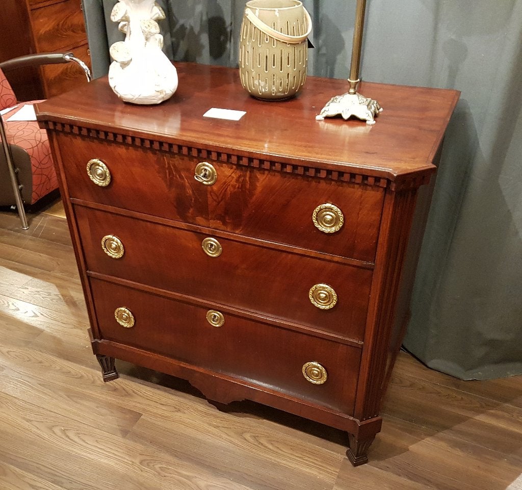 PRACHTIGE ANTIEKE LADEKAST, COMMODE, MAHONIE, Antiek en Kunst, Ophalen