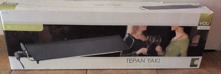 Tepan yaki grill plaat 70 x 23 cm met 8 borden, Huis en Inrichting, Ophalen, Nieuw, Overige stijlen, Bord(en)