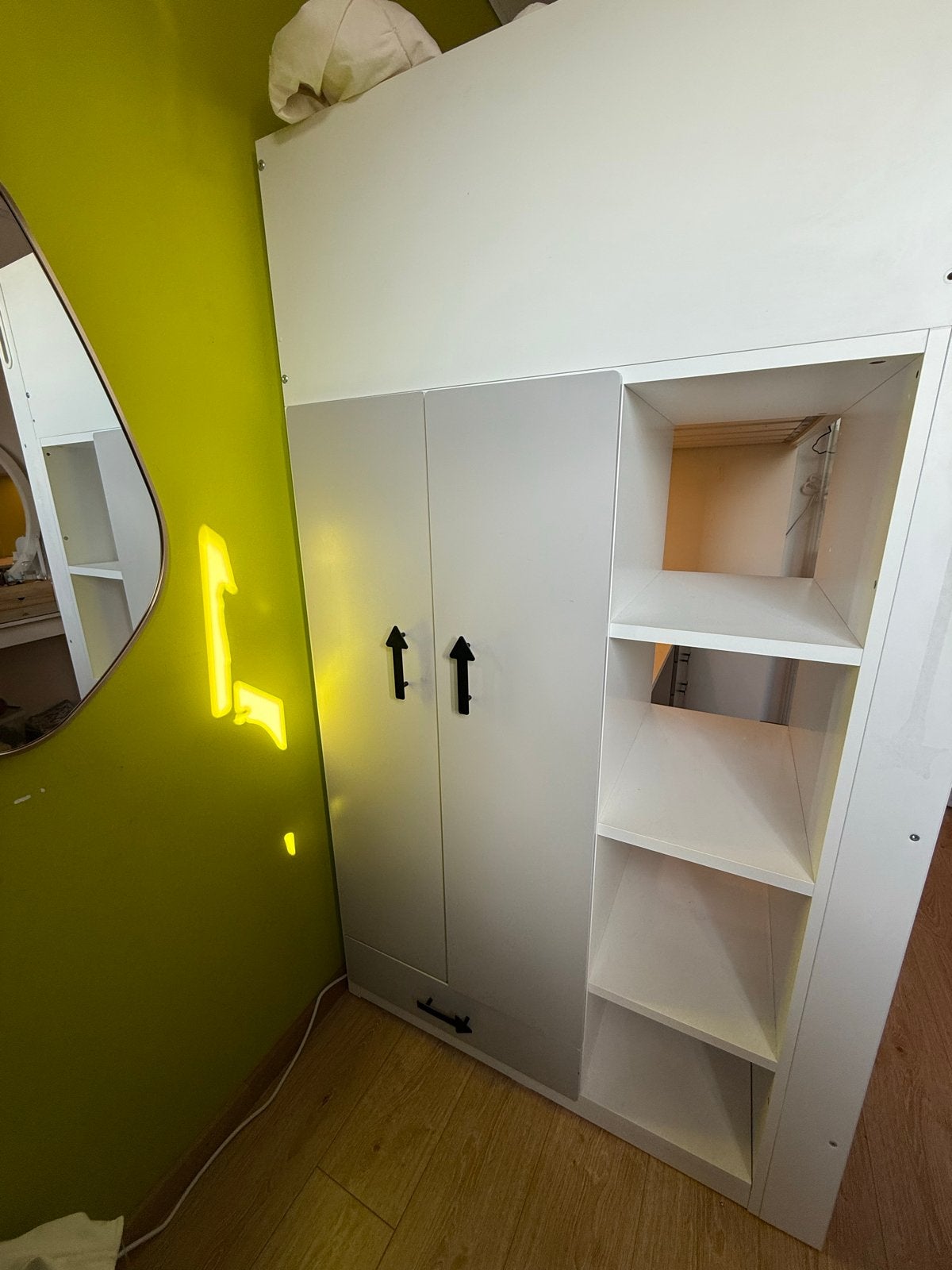 Hoogslaper met bureau en kast - Smastad van Ikea, Kinderen en Baby's, Ophalen, 85 tot 100 cm, Gebruikt, Hoogslaper of Stapelbed