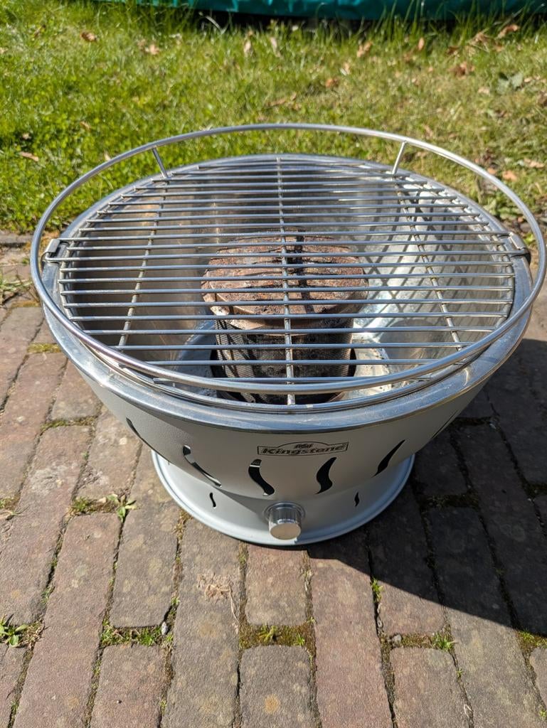 Kingstone tafel barbecue / BBQ, Ophalen, Gebruikt, Kingstone, Met accessoires