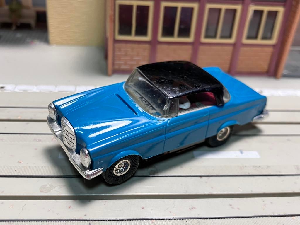 Faller AMS Mercedes 300SE blauw zwart blokmotor B4, Ophalen of Verzenden, Zo goed als nieuw, Elektrisch, Overige merken