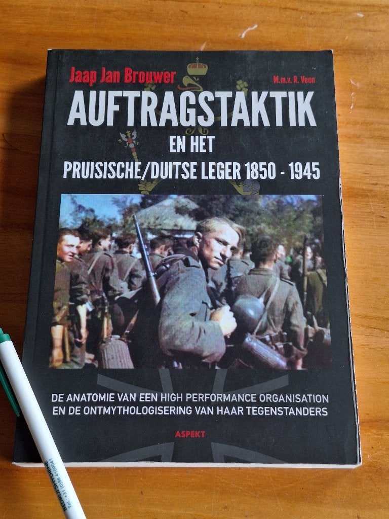 Auftragstatik en het Pruisische/ Duitse leger 1850-1945, Boeken, Ophalen of Verzenden, Tweede Wereldoorlog, Gelezen, Overige onderwerpen