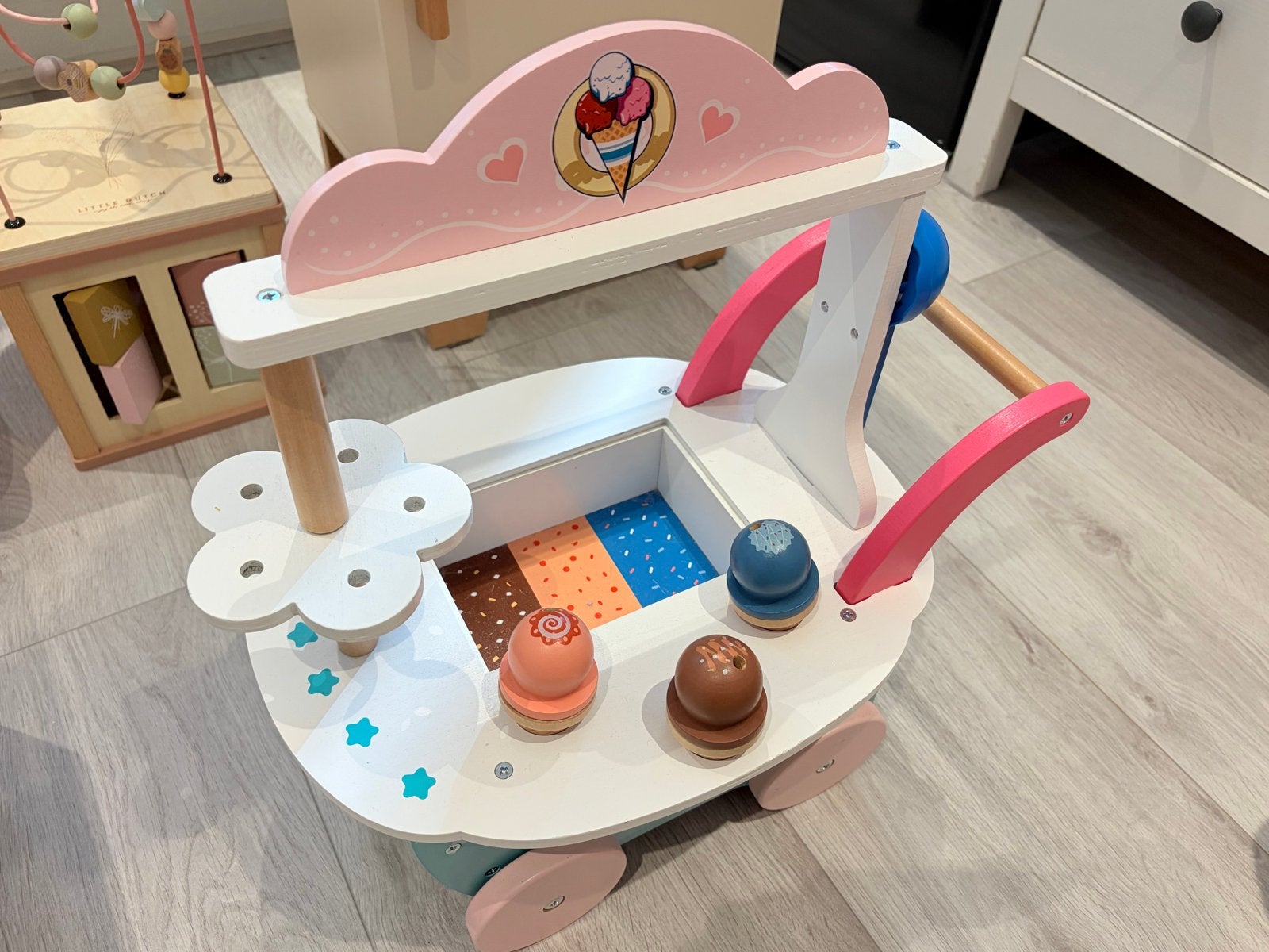 Houten IJskar met Accessoires, Ophalen of Verzenden, Zo goed als nieuw, Duw- of Trekspeelgoed