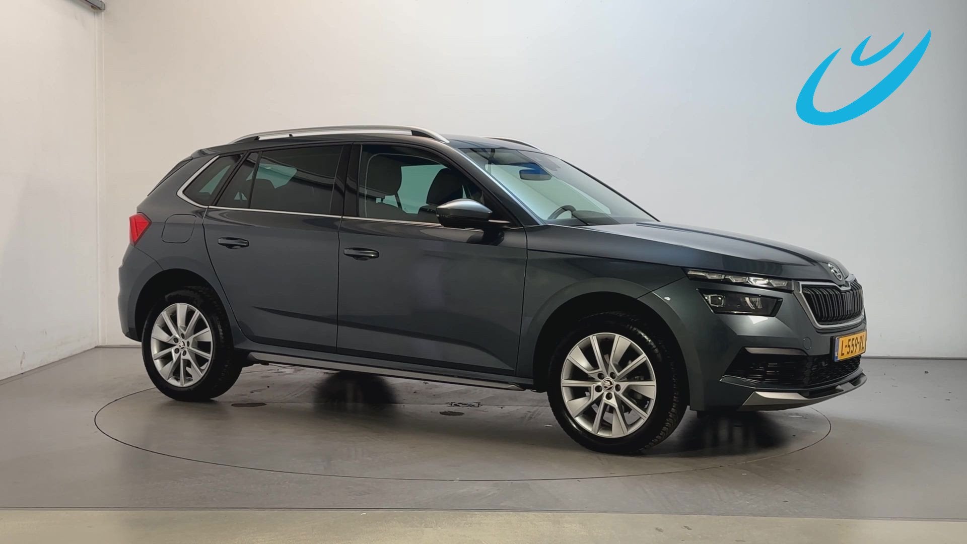 Skoda Kamiq 1.0 TSI 110pk Business Edition LED Stoelverwarmi, Dealer onderhouden, Stof, Gebruikt, Met garantie (alle)