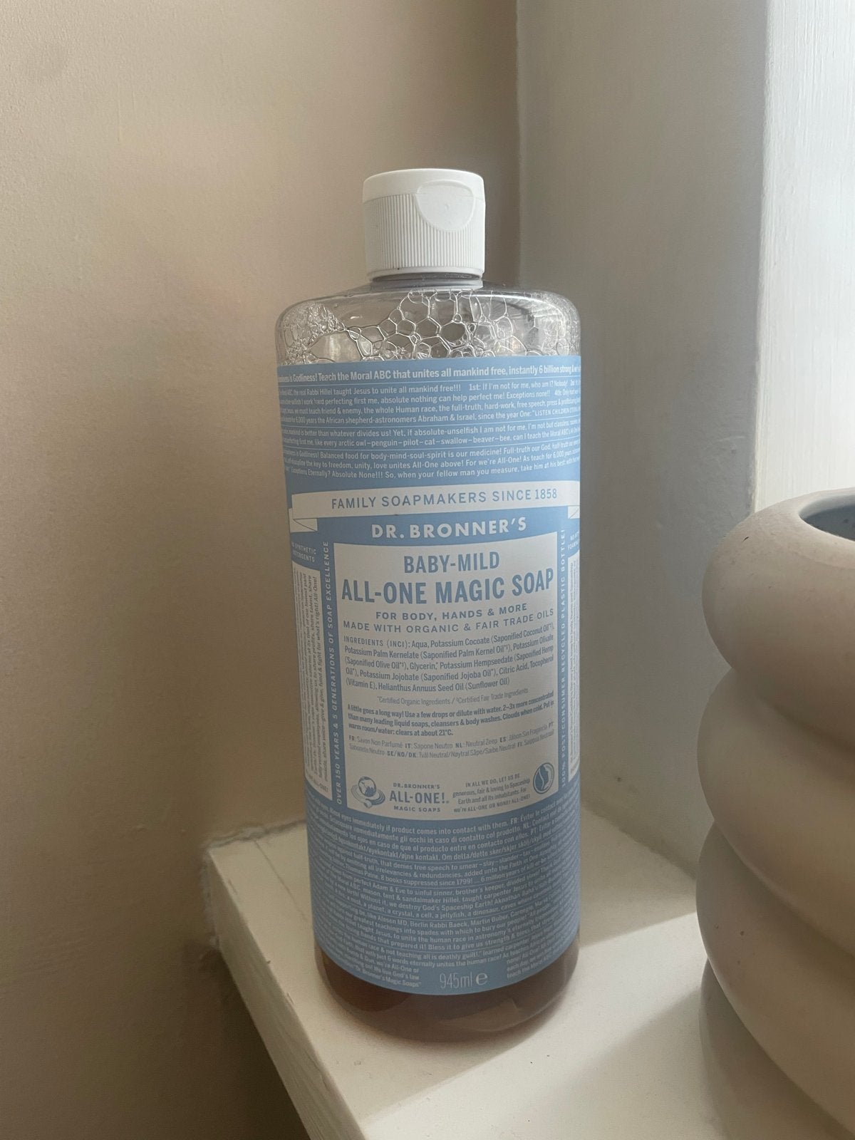 Dr. Bronner's Baby-Mild All-One Magic Soap - 945ml, Sieraden, Tassen en Uiterlijk, Ophalen of Verzenden, Nieuw, Bad & Douche