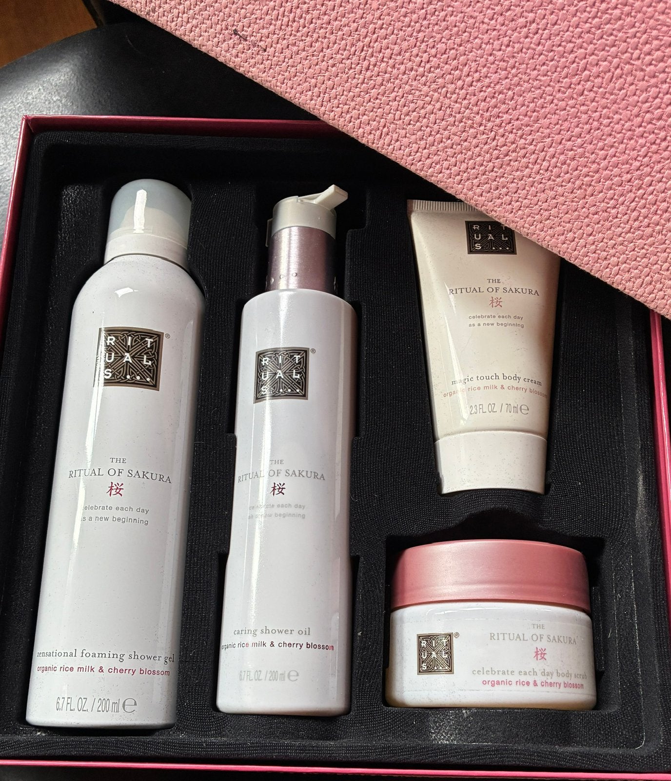 Rituals giftset Sakura, cadeauset, compleet, ongebruikt., Ophalen of Verzenden, Nieuw, Bad & Douche