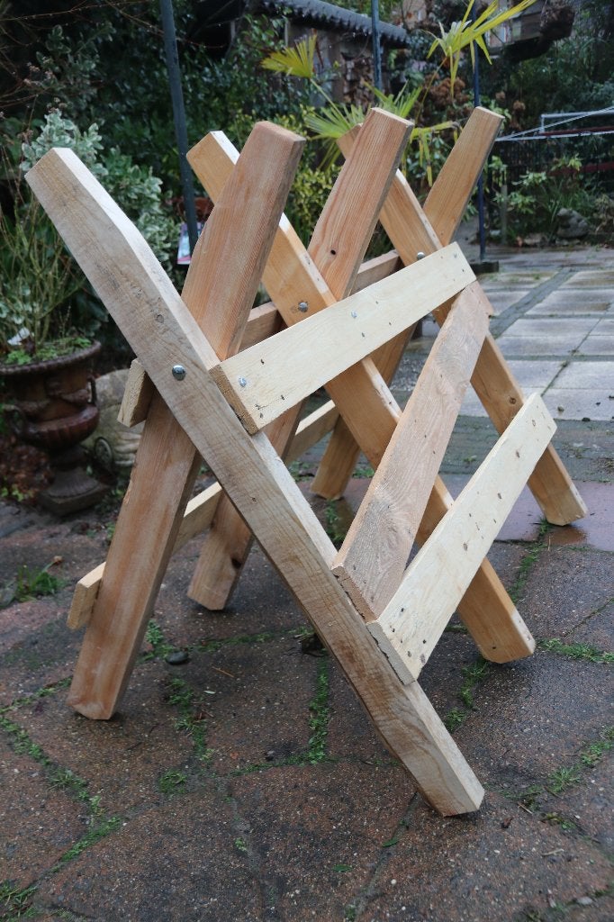 Houten stabiele zaagbok, Minder dan 3 m³, Ophalen of Verzenden