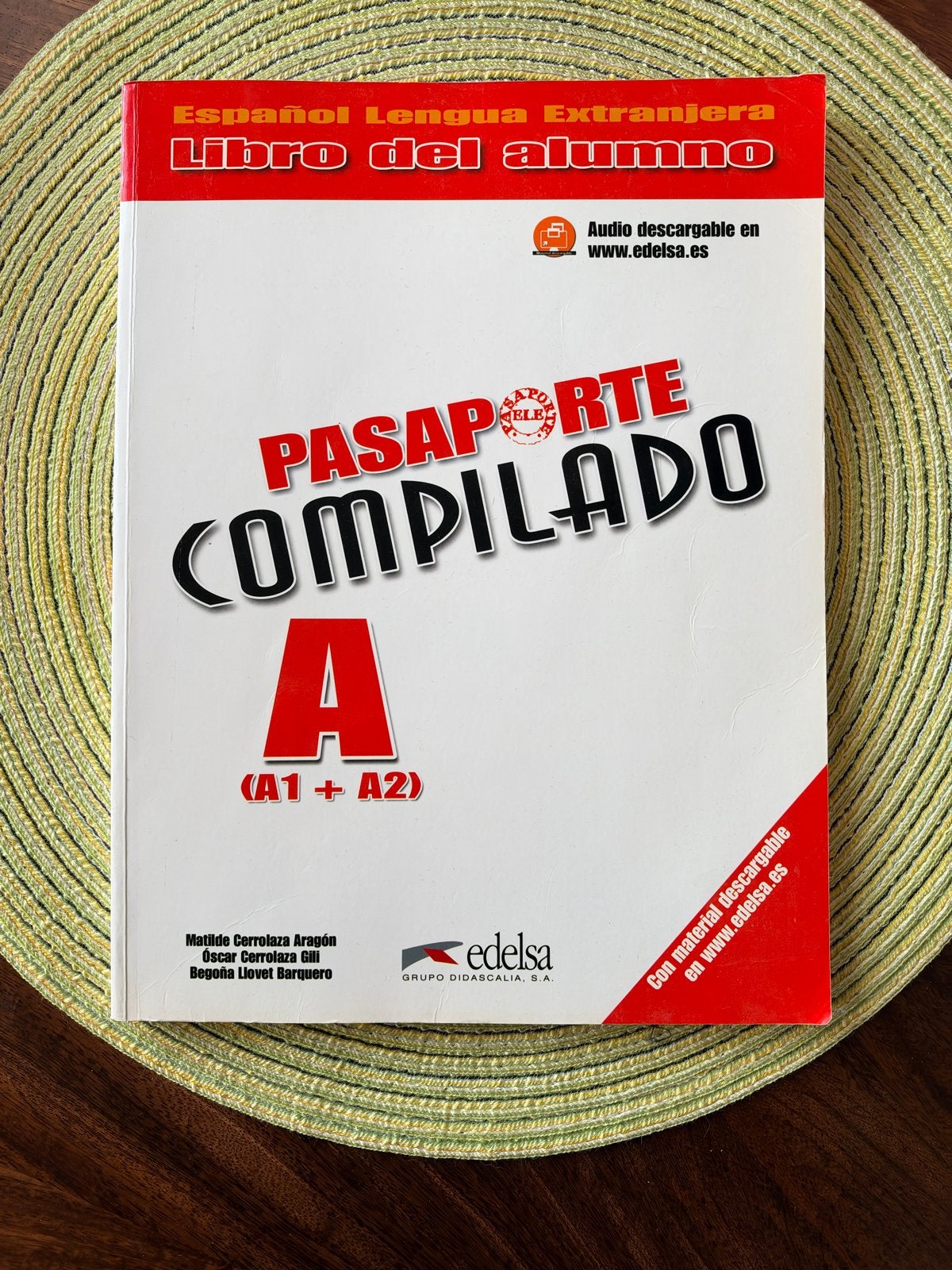 Pasaporte Compilado A1+A2 Spaans lesboek en werkboek, Ophalen of Verzenden, Zo goed als nieuw, Non-fictie