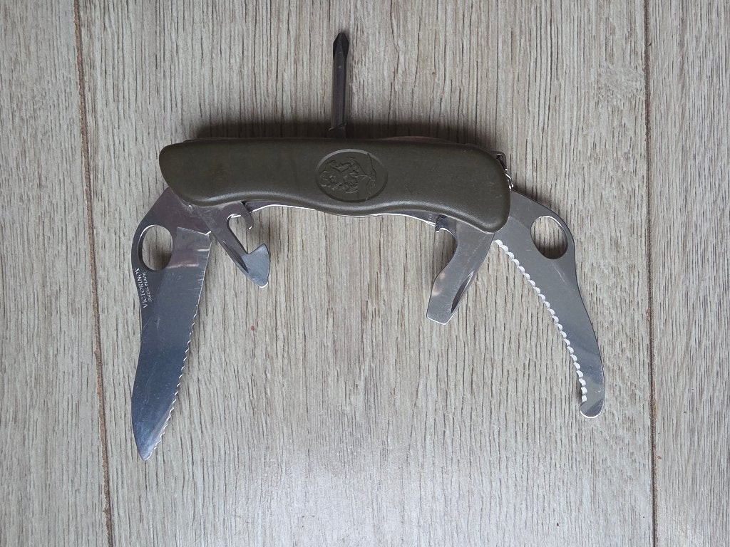 Victorinox legerzakmes, Ophalen of Verzenden, Landmacht, Nederland, Mes of Dolk
