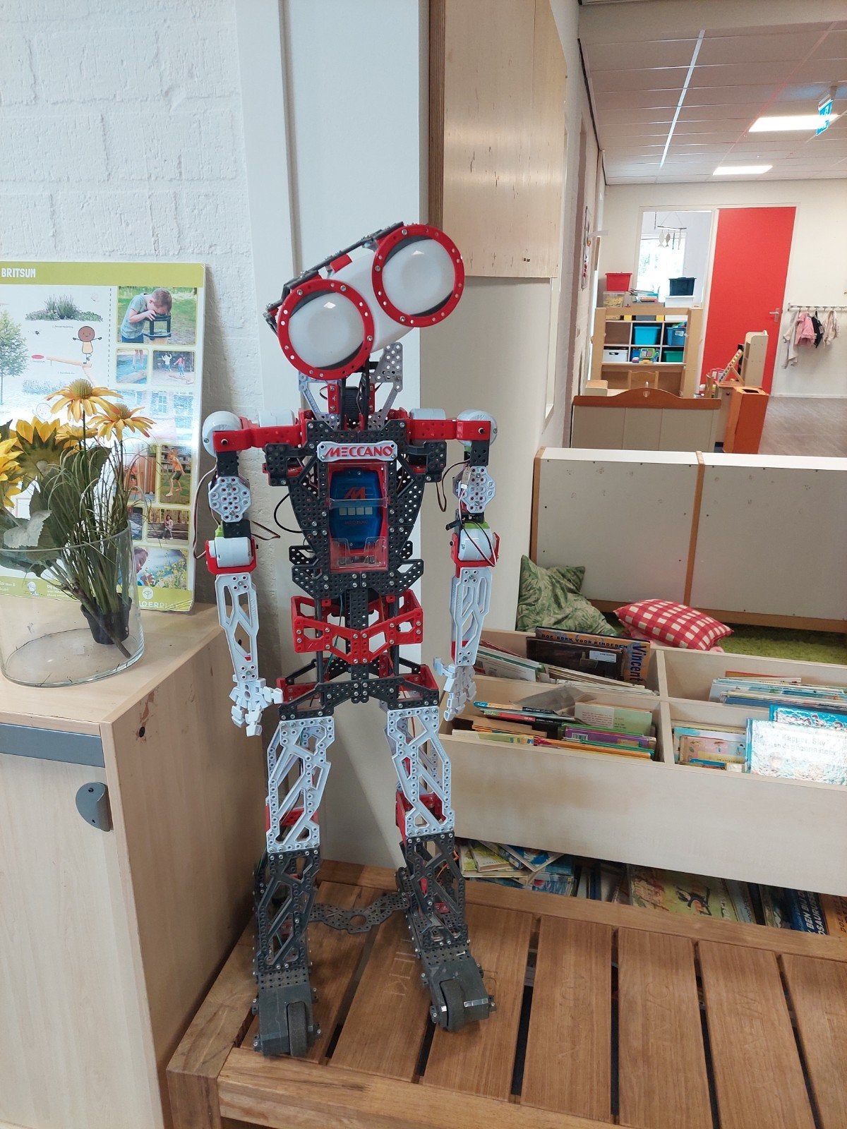 Meccano Robot (project via school) - defect, Ophalen, Gebruikt, Bouwen, Met licht