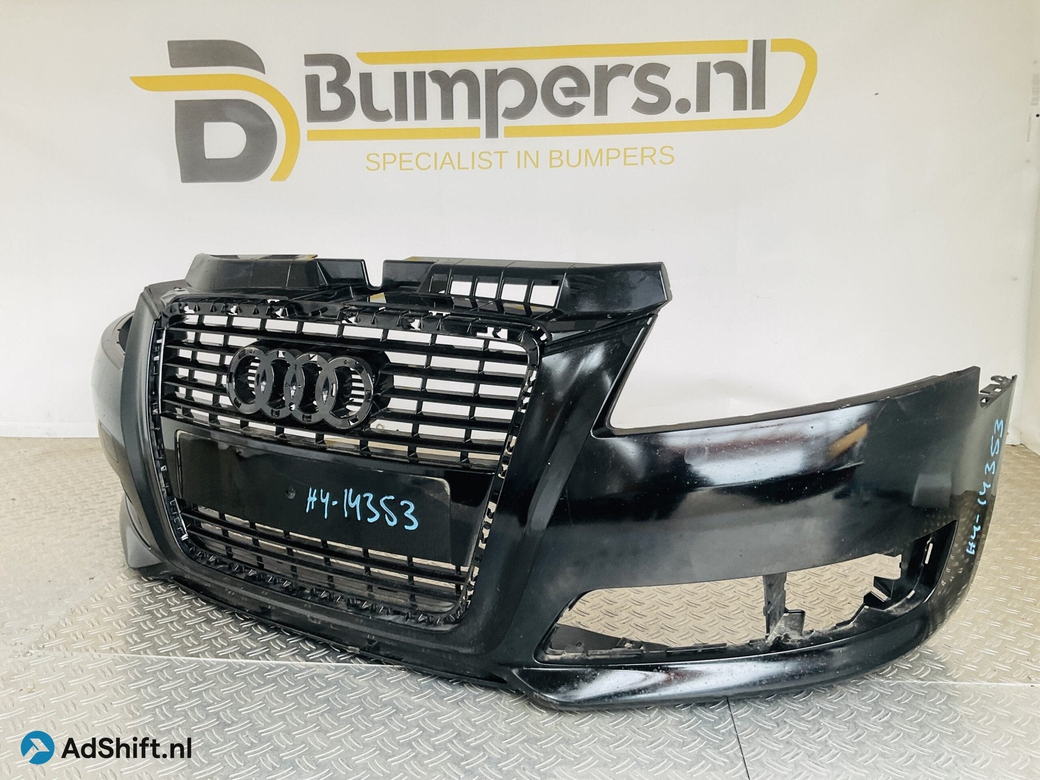 Bumper Audi A3 8P Facelift 2007-2012 8P0807437H Voorbumper 1, Auto-onderdelen, Bumper