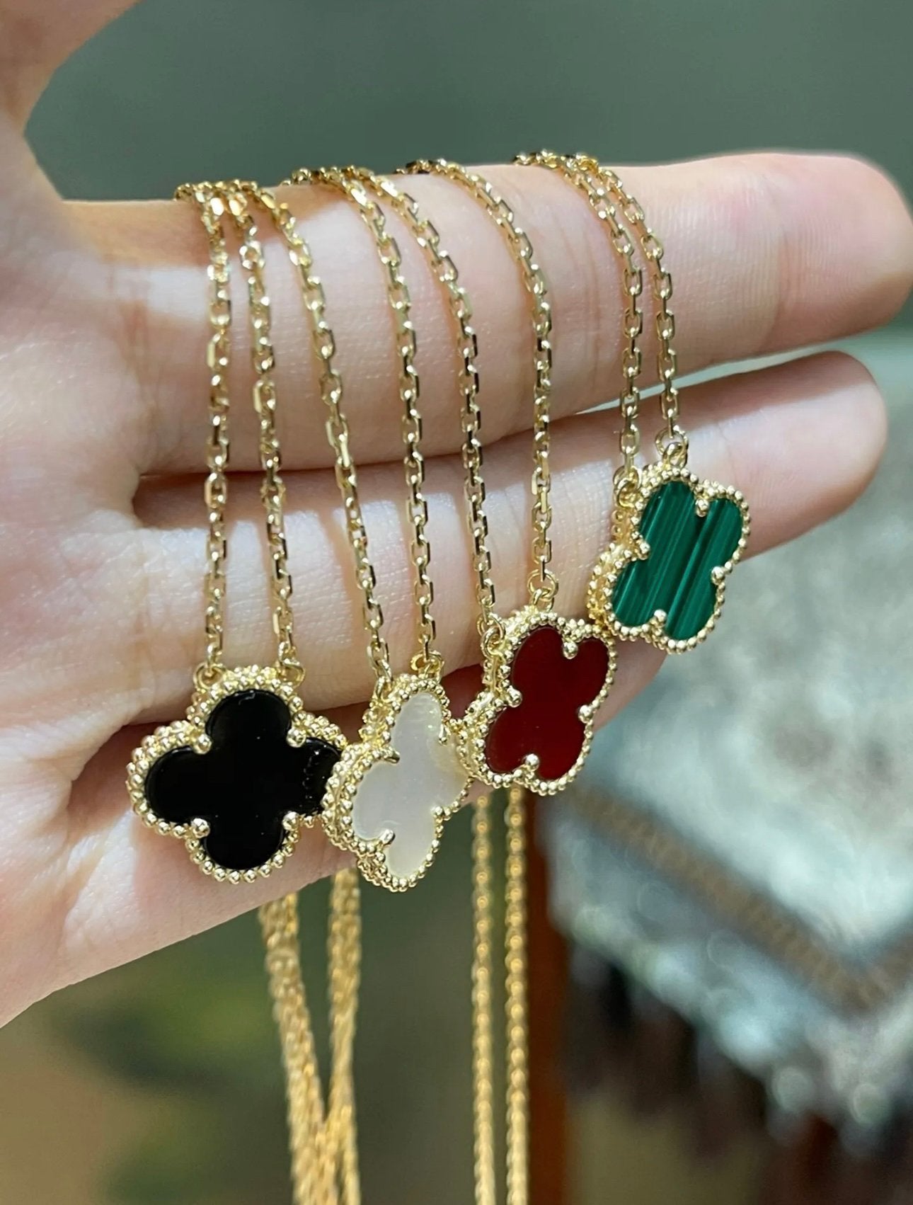 VAN CLEEF & ARPELS SET, Sieraden, Tassen en Uiterlijk, Ophalen of Verzenden, Nieuw, Zwart, Goud