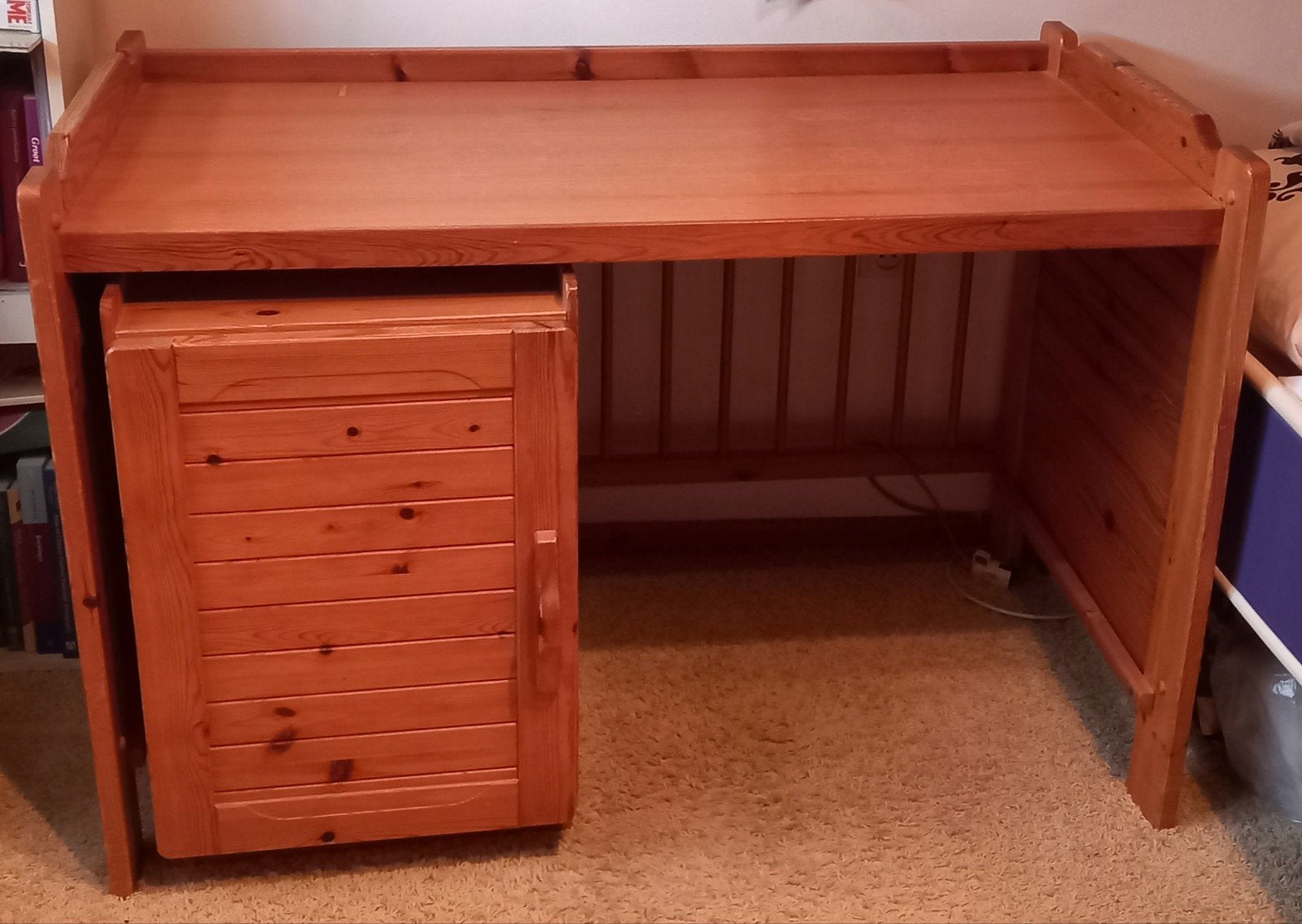 Koopje houten bureau, Ophalen, Gebruikt