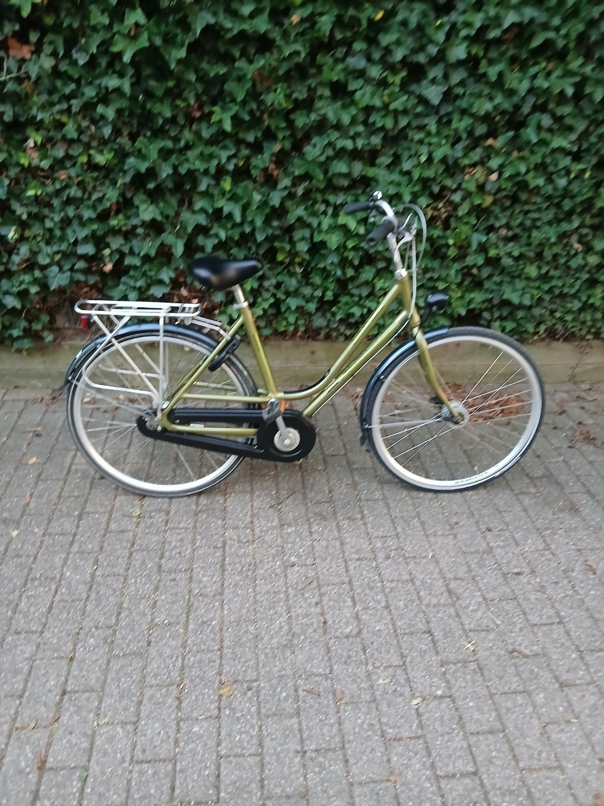 nette batavus damesfiets 7ver rollerbrake naafdynamo 28inc, 53 tot 56 cm, Ophalen, Zo goed als nieuw, Batavus