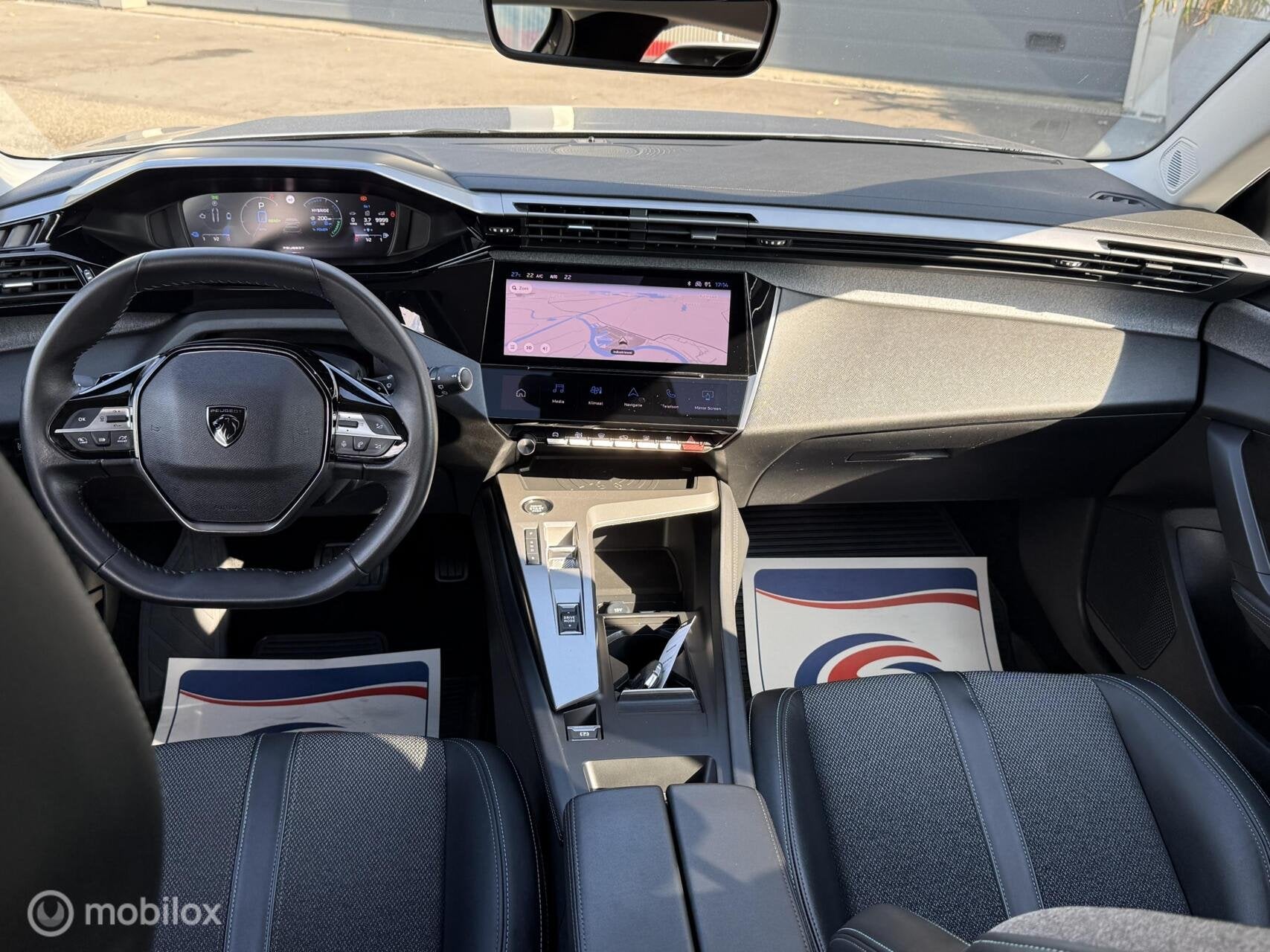 Peugeot 308 SW 1.6 HYbrid 180 Allure Pack Camera Trekhk Luxe, Auto's, Gebruikt, 4 cilinders, 181 pk, Automatische klimaatregeling