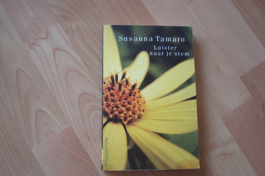 Luister naar je stem - Susanna Tamaro, Ophalen of Verzenden, Gelezen
