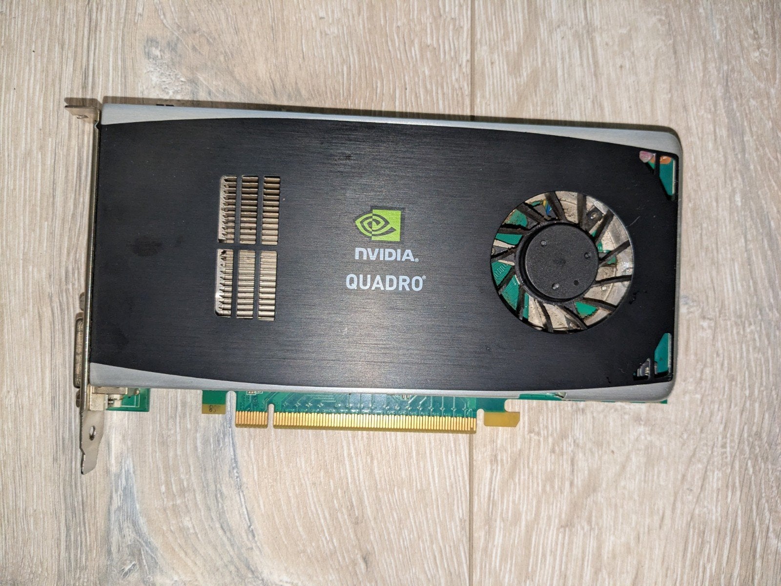 Nvidia Quadro FX 1800 Grafische Kaart - Getest en Werkend, Computers en Software, Videokaarten, Gebruikt, PCI-Express 2, GDDR3