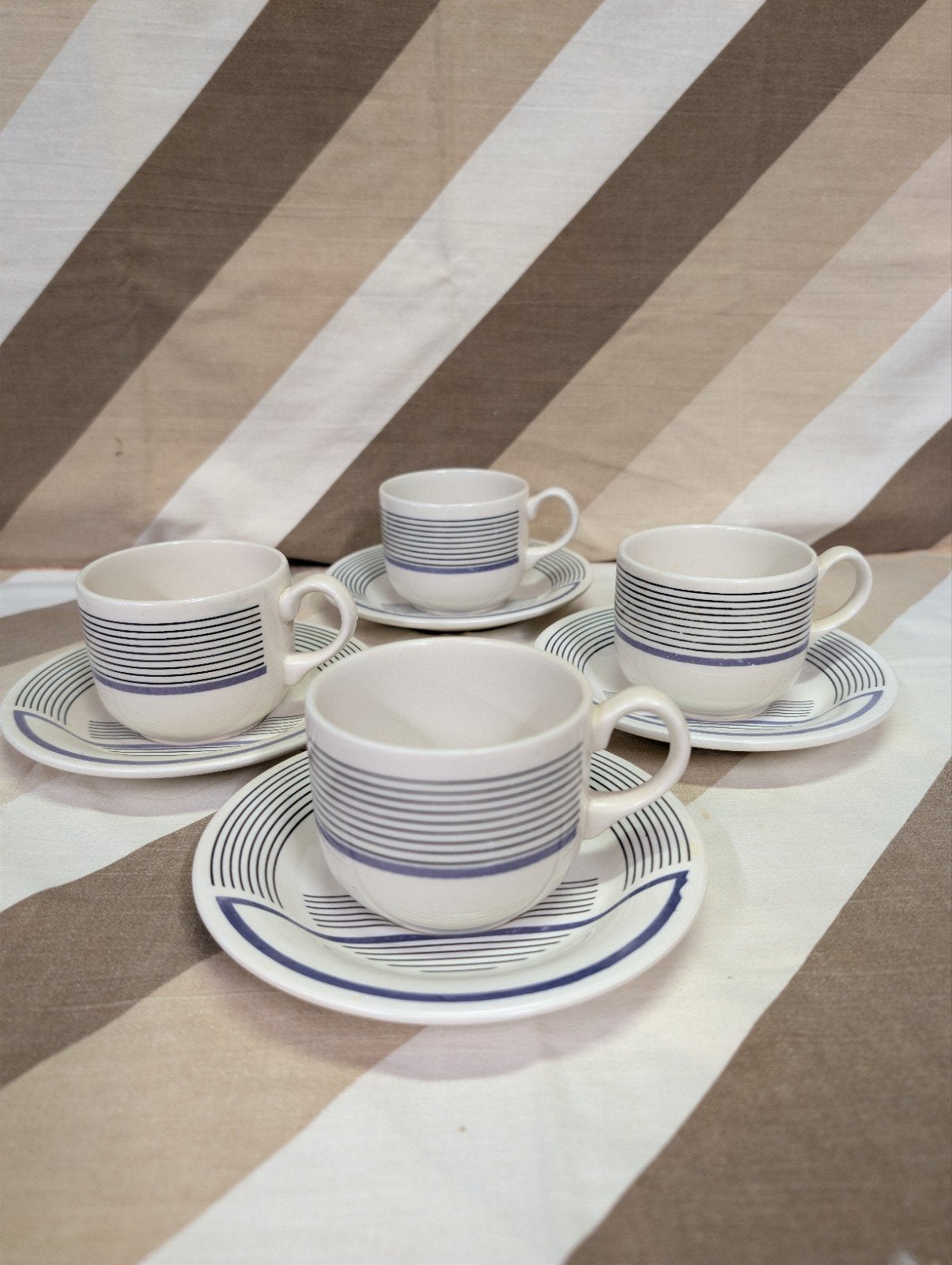 Vintage EIT koffie/theekopjes met schotels - set van 4, Ophalen of Verzenden