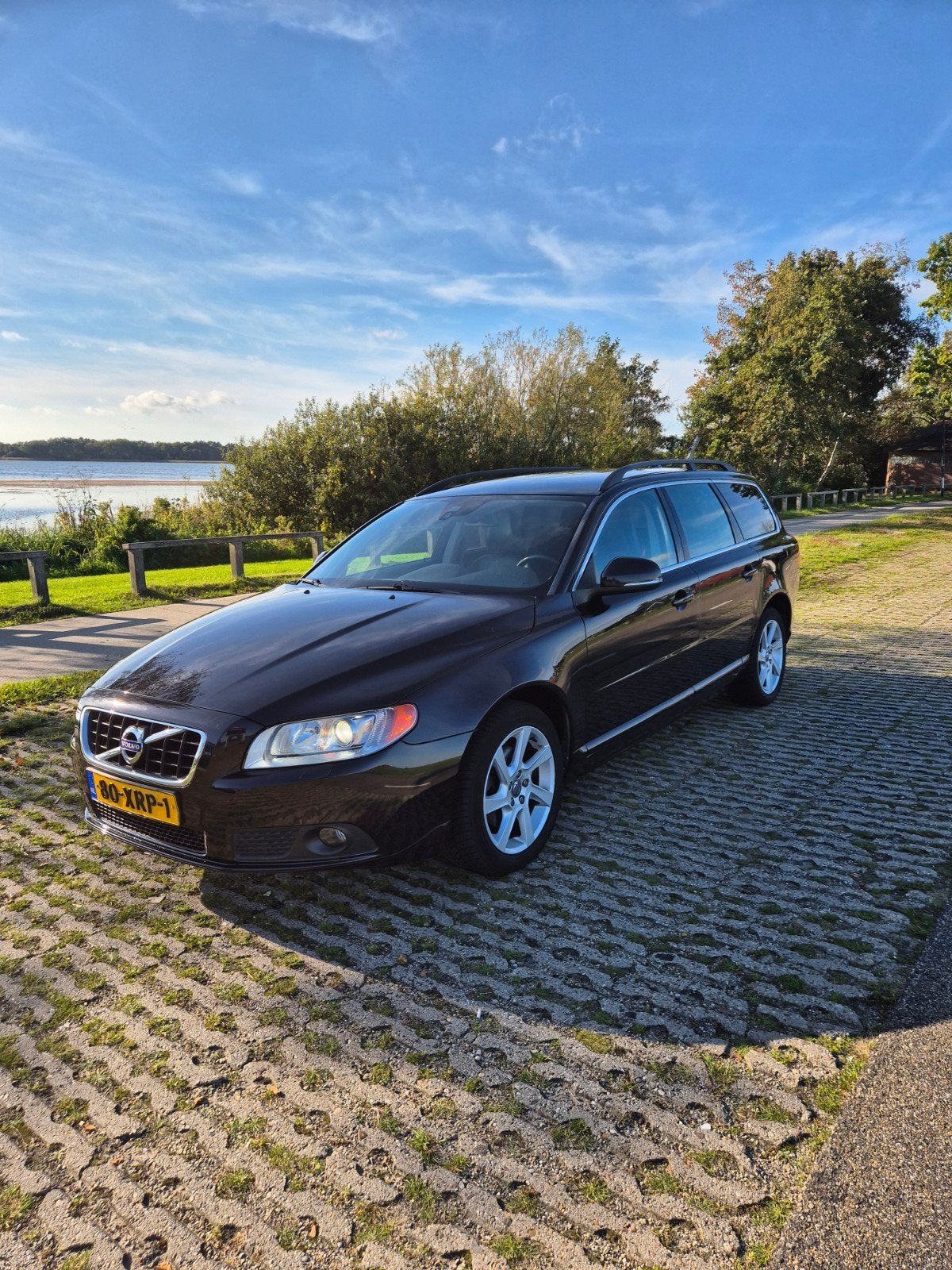 Volvo V70 T4 132KW Aut. 2012 Zwart, 1596 cc, 1503 kg, 4 cilinders, 179 pk
