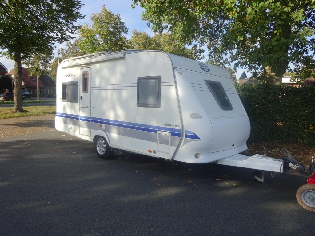 Hobby 460 UFE met Luifel + Mover, Fietsenrek, Rondzit, Hobby, Bedrijf