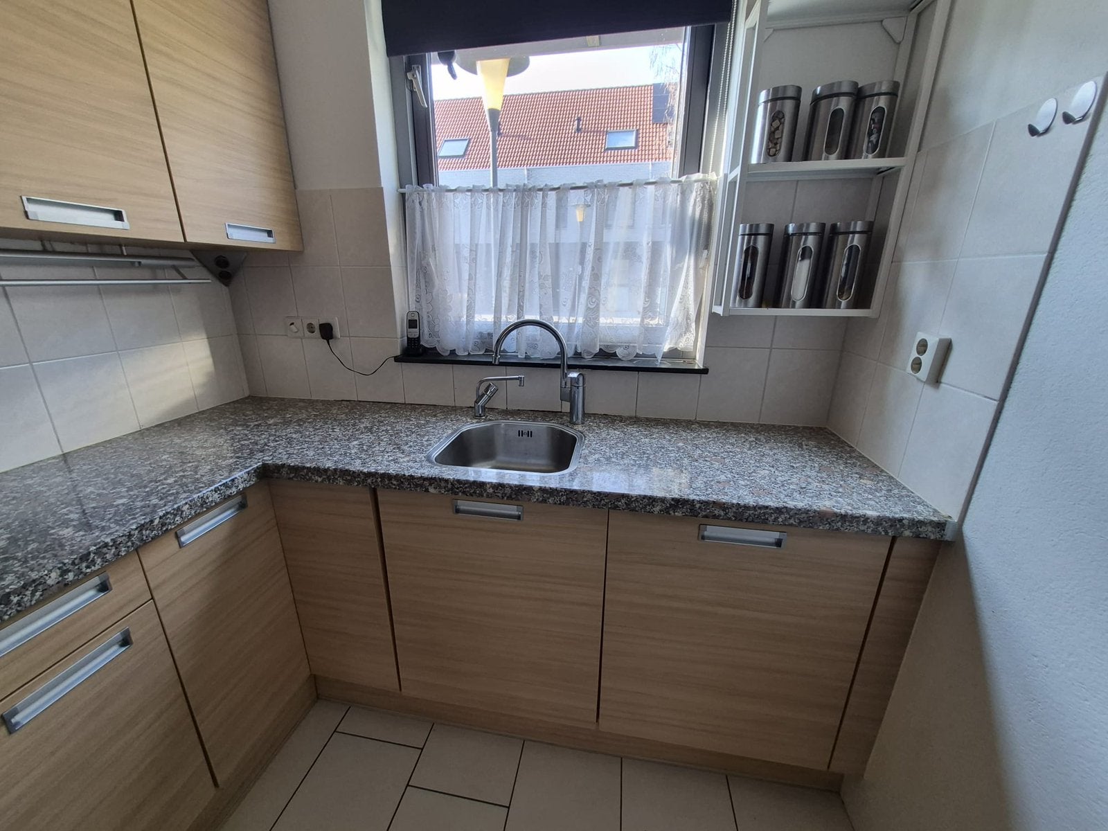 Complete Keuken met Apparatuur, Huis en Inrichting, Ophalen, Hoekkeuken, Graniet of Steen, Zo goed als nieuw