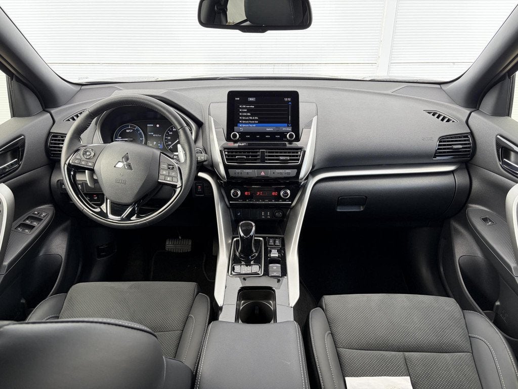 Mitsubishi Eclipse Cross 2.4 PHEV Business Intense+ / Achter, Automaat, 188 pk, 14 kWh, Euro 6