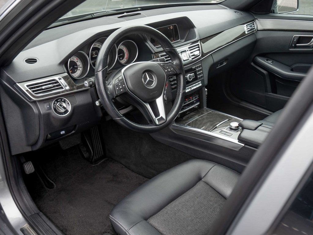 Mercedes-Benz E-Klasse 220 CDI Ambition Avantgarde | Trekhaa, Euro 5, Achterwielaandrijving, Gebruikt, 4 cilinders