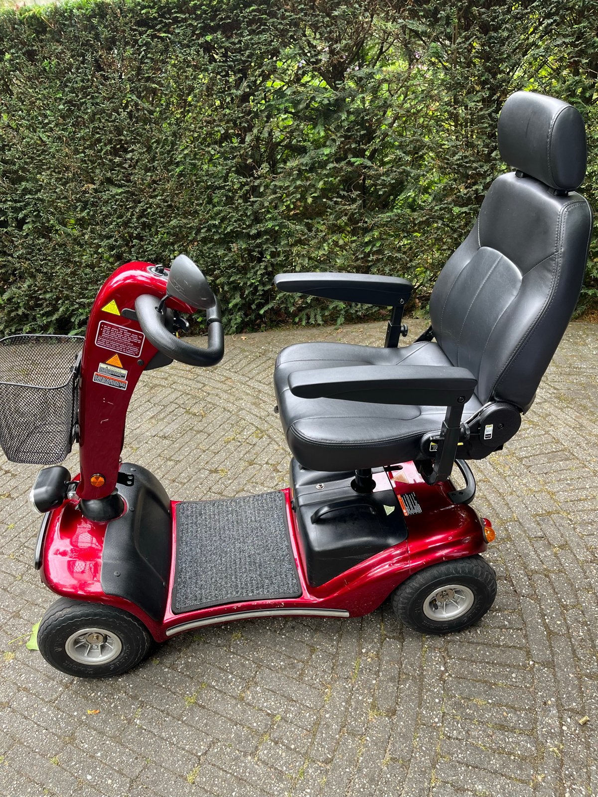 Scootmbiel Shoprider GK10 deelbaar in de kleur rood, Ophalen, 10 km/u of minder, Shoprider, 26 t/m 35 km