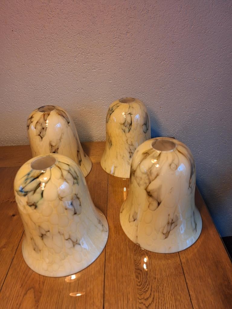 4 lampenkappen  Art Deco kelkglas, Ophalen