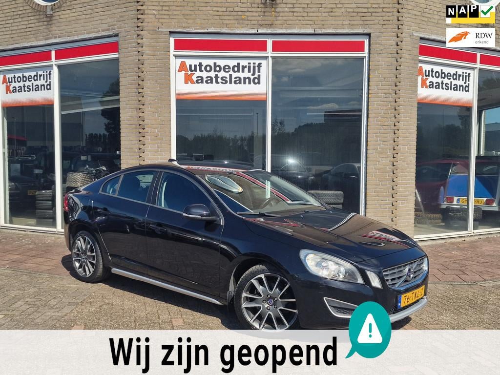 Volvo S60 1.6 DRIVe Business - Navi - Clima - Cruise -, Auto's, Voorwielaandrijving, Stof, Gebruikt, Zwart